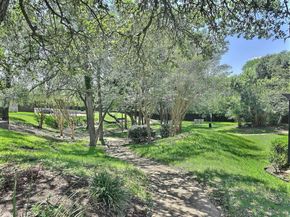1015 E Yager LN 172, Austin TX 78753