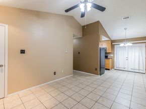 1015 E Yager LN 172, Austin TX 78753