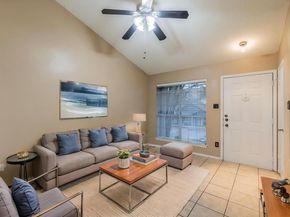 1015 E Yager LN 172, Austin TX 78753