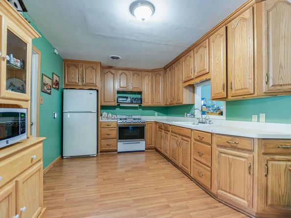 1812 Burbank ST, Austin TX 78757