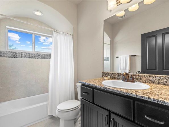 309 Grand Oaks LN, Georgetown TX 78628