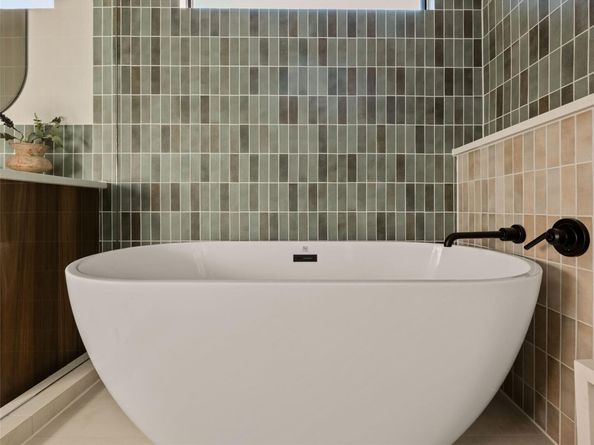 Undisclosed Address #1074067, Austin TX 78745