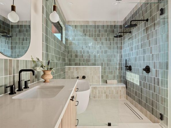 Undisclosed Address #1074067, Austin TX 78745