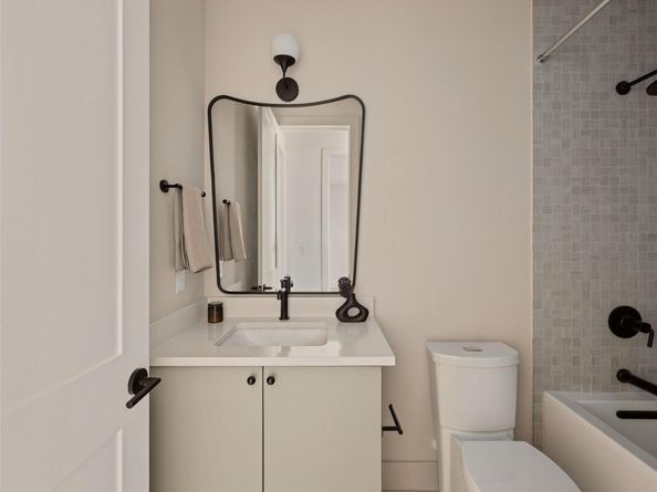 Undisclosed Address #1074067, Austin TX 78745