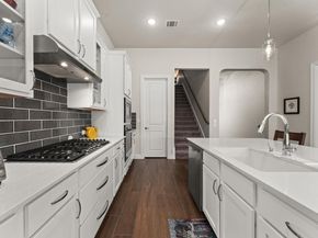 216 Gulfton ST, Lakeway TX 78738