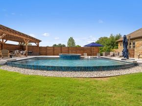 349 Cimarron Hills TRL E, Georgetown TX 78628