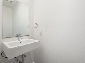 3613 Jetson WAY 115, Austin TX 78723