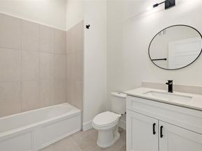 1811 Webberville RD 1305, Austin TX 78721