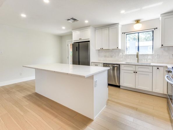 7901 Keswick DR, Austin TX 78745