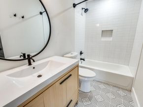7901 Keswick DR, Austin TX 78745