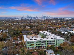 4004 Banister Ln LN 310, Austin TX 78704