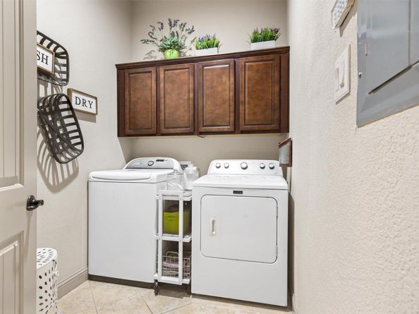 1428 Rowan DR, Georgetown TX 78628