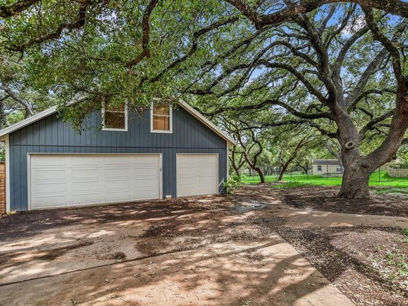 6111 Hudson Bend RD RD, Austin TX 78734