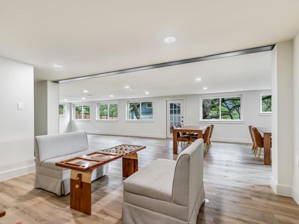 6111 Hudson Bend RD RD, Austin TX 78734