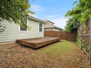 2307 Hermia ST 24, Austin TX 78741