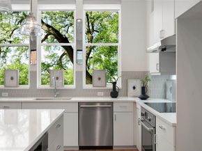 2505 Bluebonnet LN 8, Austin TX 78704