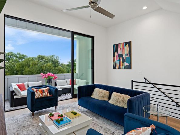 2505 Bluebonnet LN 8, Austin TX 78704