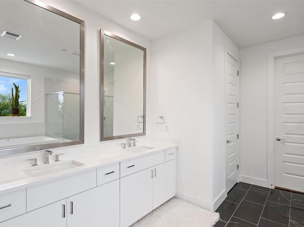 2505 Bluebonnet LN 8, Austin TX 78704