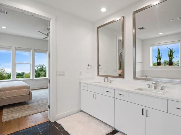 2505 Bluebonnet LN 8, Austin TX 78704