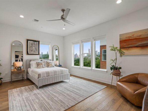 2505 Bluebonnet LN 8, Austin TX 78704