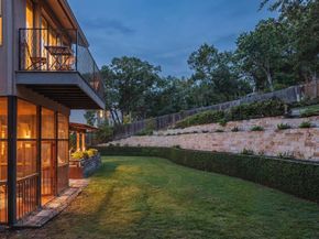 6105 Highlandale DR, Austin TX 78731