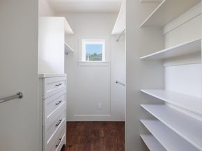 6105 Highlandale DR, Austin TX 78731