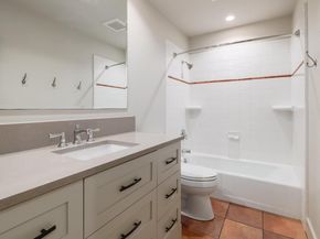 6105 Highlandale DR, Austin TX 78731