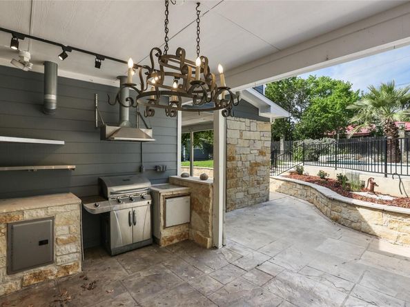 1708 Shag Bark TRL, Austin TX 78758