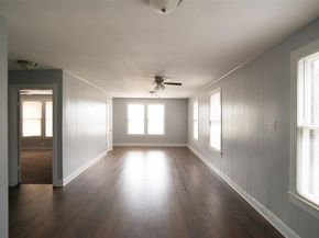 3010 E 12th ST, Austin TX 78702