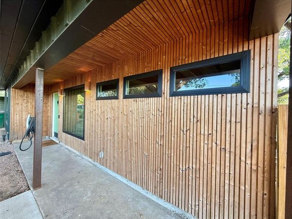 3201 Bengston ST, Austin TX 78702