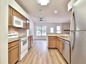 7401 Rankin TRL, Austin TX 78729