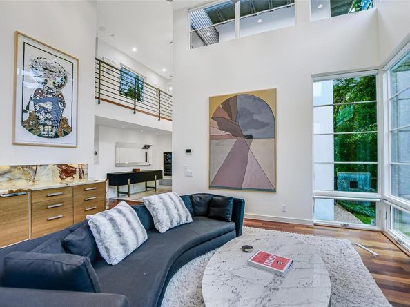 1407 Alameda DR, Austin TX 78704