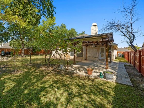 2013 Rodeo DR, Austin TX 78727