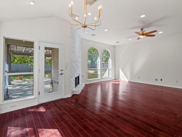 2013 Rodeo DR, Austin TX 78727