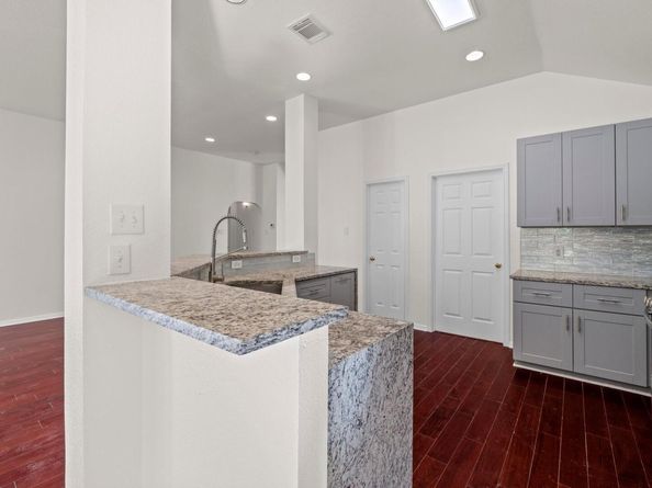 2013 Rodeo DR, Austin TX 78727