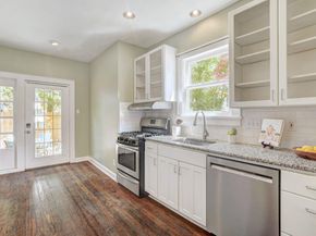 4412 Red River ST, Austin TX 78751