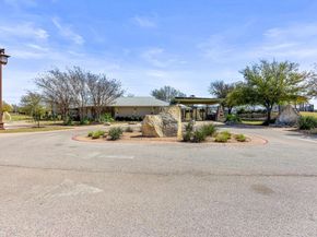 2256 Local Rebel LOOP, Leander TX 78641
