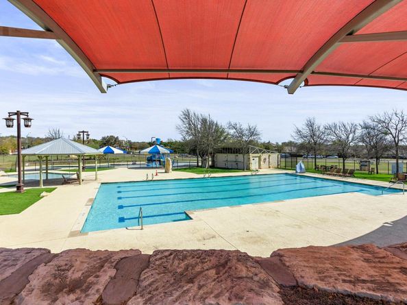 2256 Local Rebel LOOP, Leander TX 78641