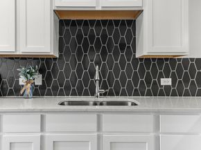 2256 Local Rebel LOOP, Leander TX 78641