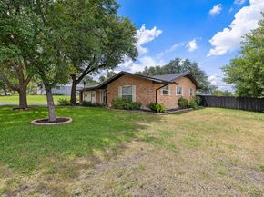 908 Hollybluff ST, Austin TX 78753