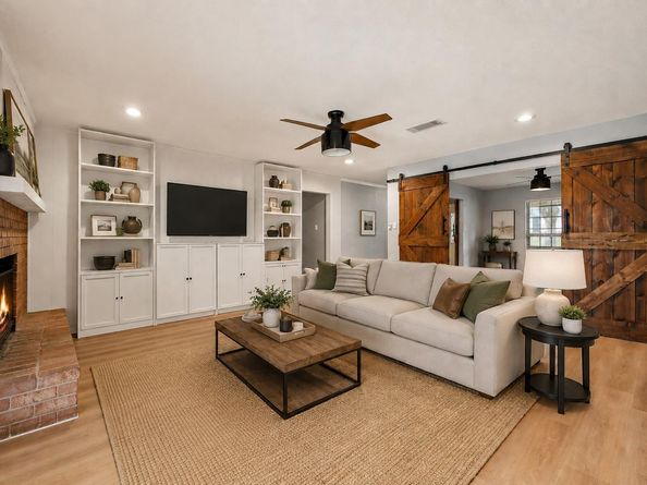 908 Hollybluff ST, Austin TX 78753