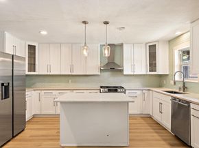 908 Hollybluff ST, Austin TX 78753