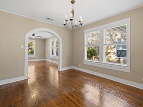 1223, 1223 1/2 & 1225 S Austin Ave S, Georgetown TX 78626