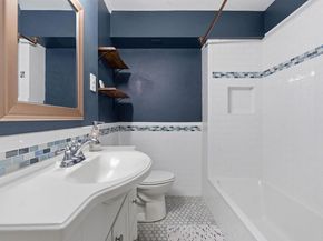 912 E 55th 1/2 ST, Austin TX 78751