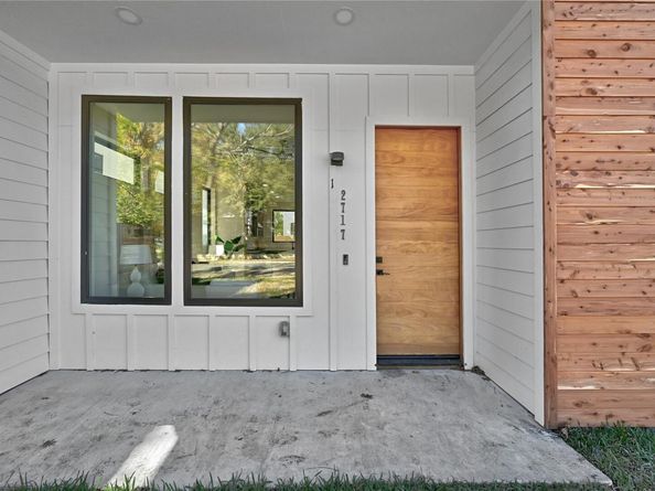 2717 Lyons RD 1, Austin TX 78702