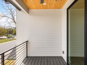 408 Linden A, Austin TX 78702