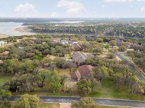 301 Goldridge DR, Georgetown TX 78633