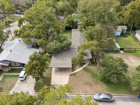 709 E 44th ST, Austin TX 78751