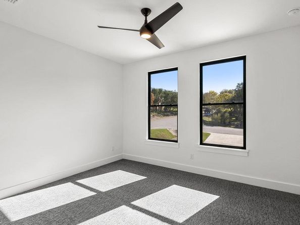 419 Hazeltine DR, Lakeway TX 78734