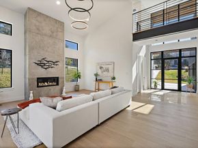 419 Hazeltine DR, Lakeway TX 78734